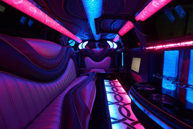 Range Rover Limousine From Ann Arbor Party Bus & Limousine Services